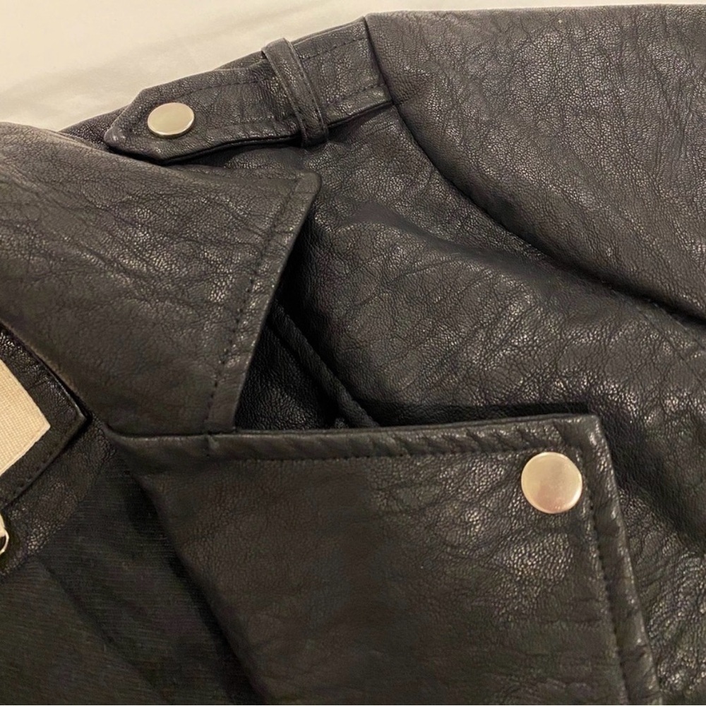 Moon River Black FAUX Leather Jacket with Silver Details - Picture 5 of 8